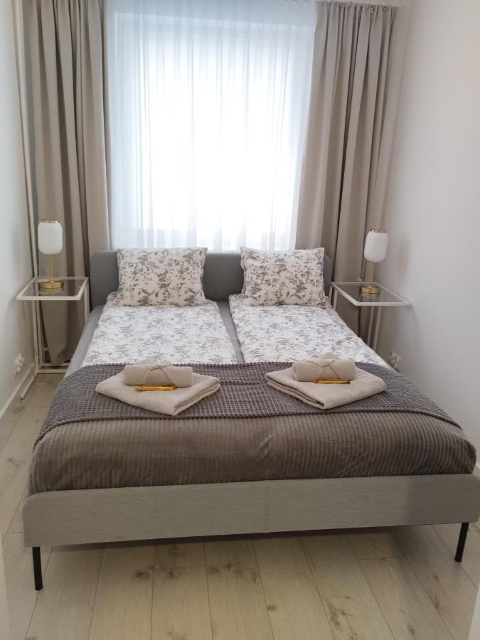 Moon Apartment Wroclaw Bagian luar foto